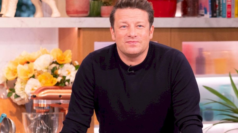 Jamie Oliver Net Worth 2022